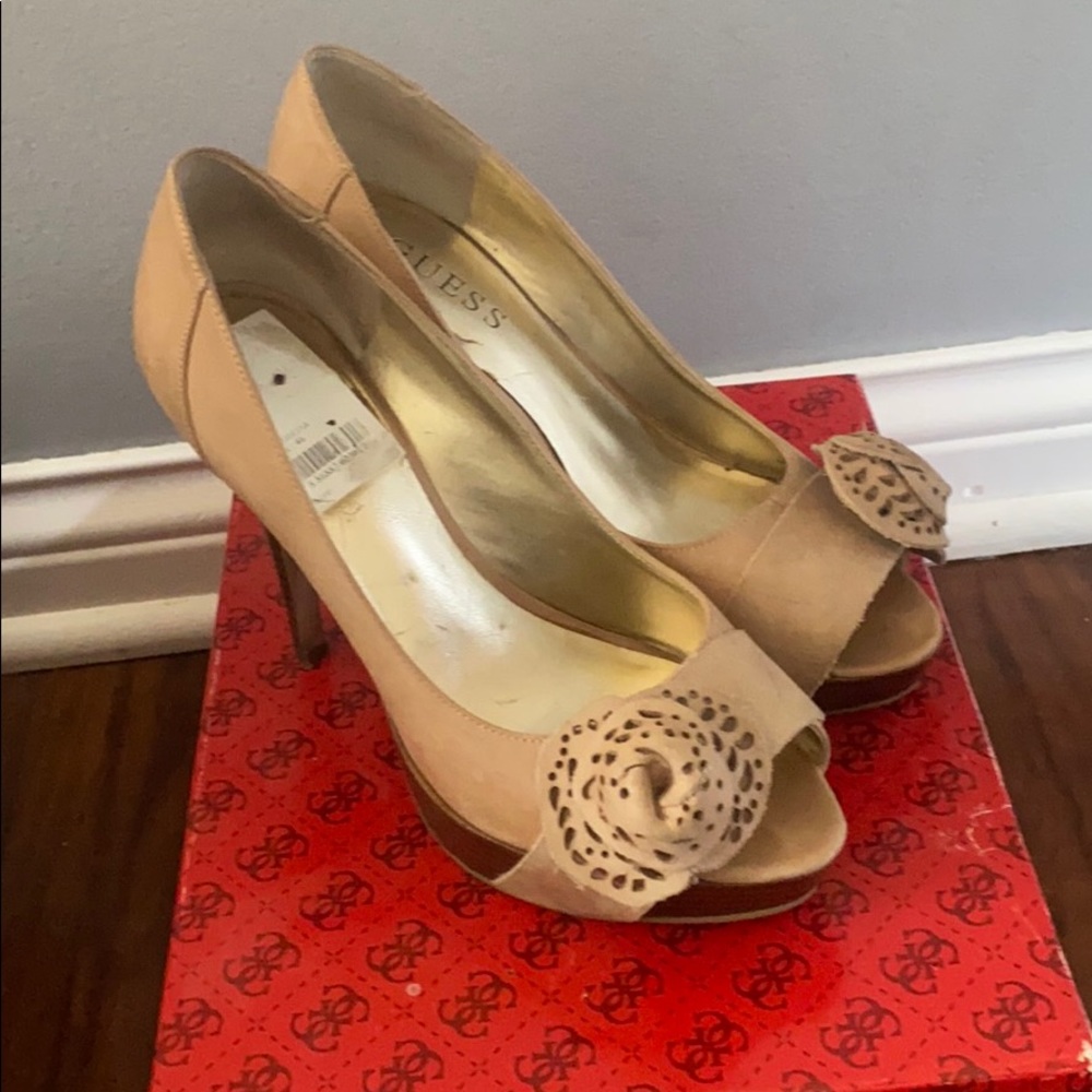 Nude guess heels leather